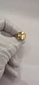 Kunnostettu 10.10g 750 kultasormus koko 20. H. 1050€